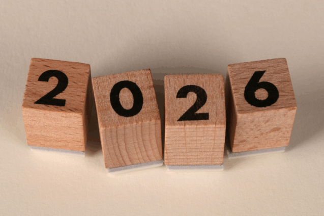 4 Wooden blocks that together say 2026